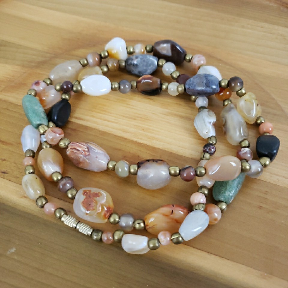 VTG Multi Polished Gemstone Agate Necklace 35″ Brass Barrel Closure Chunky