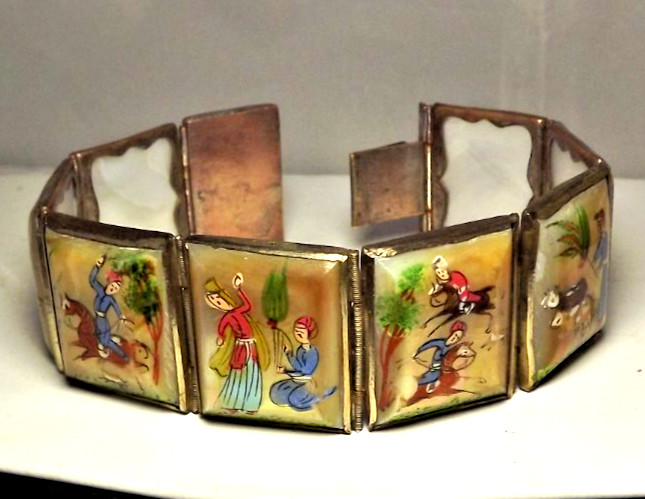 VINTAGE PERSIAN HAND PAINTED MOP PANEL BRACELET READ