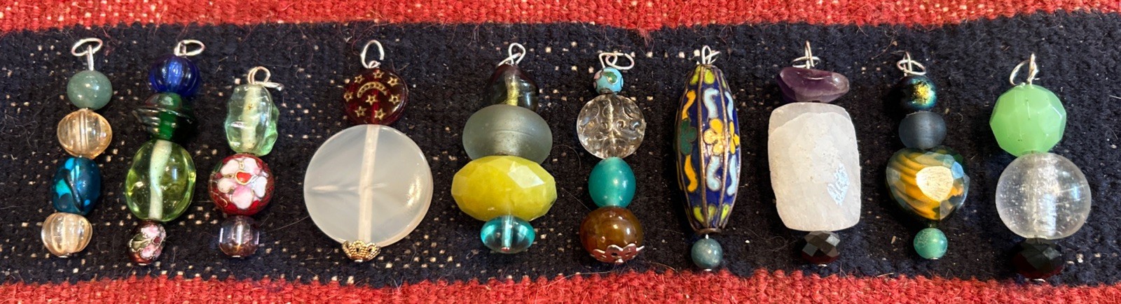 LOT OF 10 VINTAGE TO NOW PENDANTS VARIOUS SIZES HAND BLOWN GLASS PENDANTS CHARMS