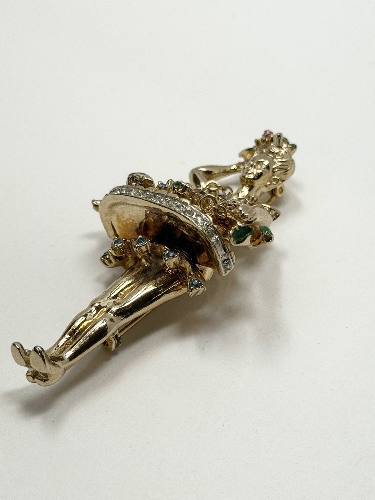 Vintage Coro Pegasus Flower Girl Seller Brooch W/ Rhinestones