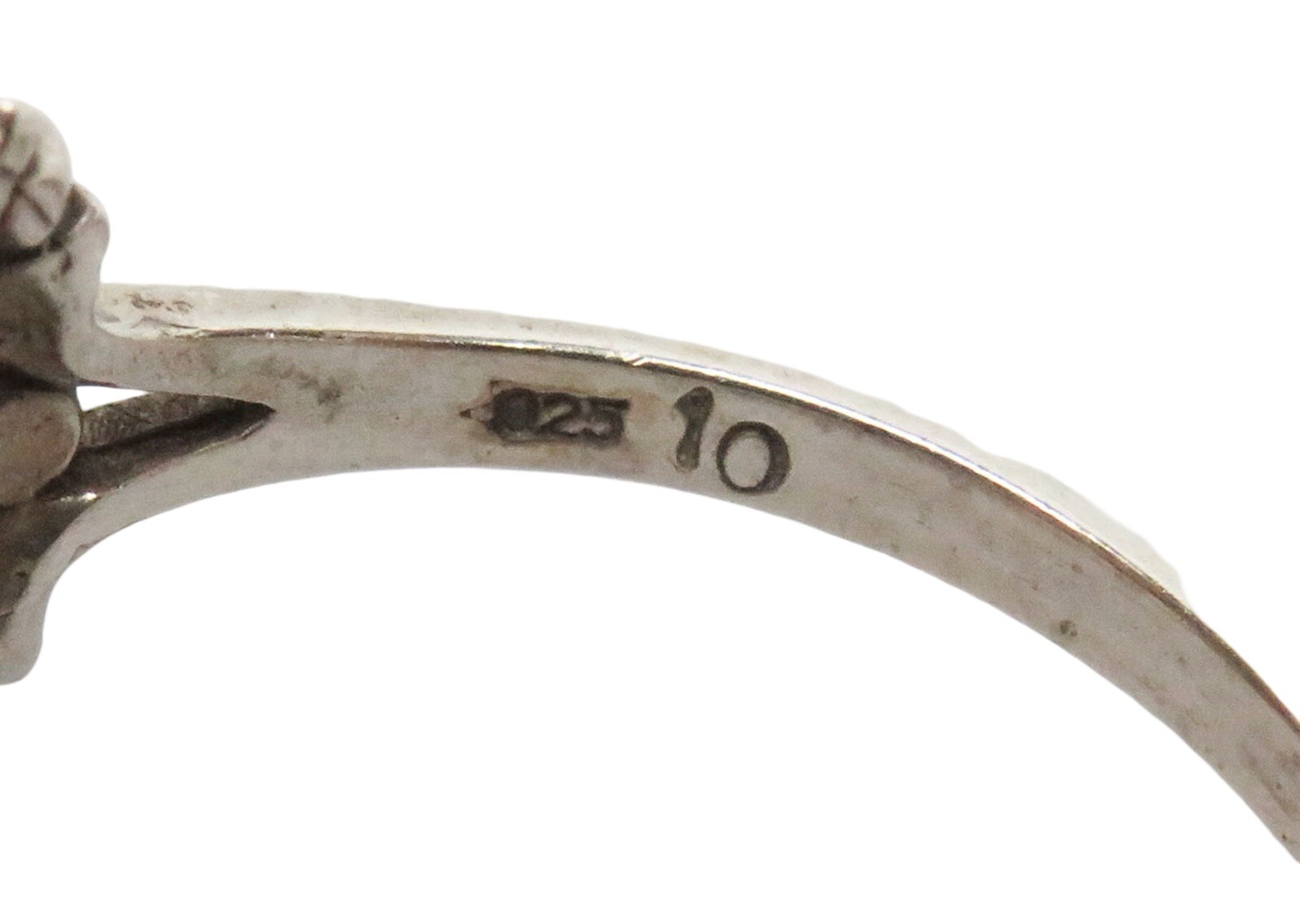 Sterling Silver Oval Garnet Ring Size 9 3/4