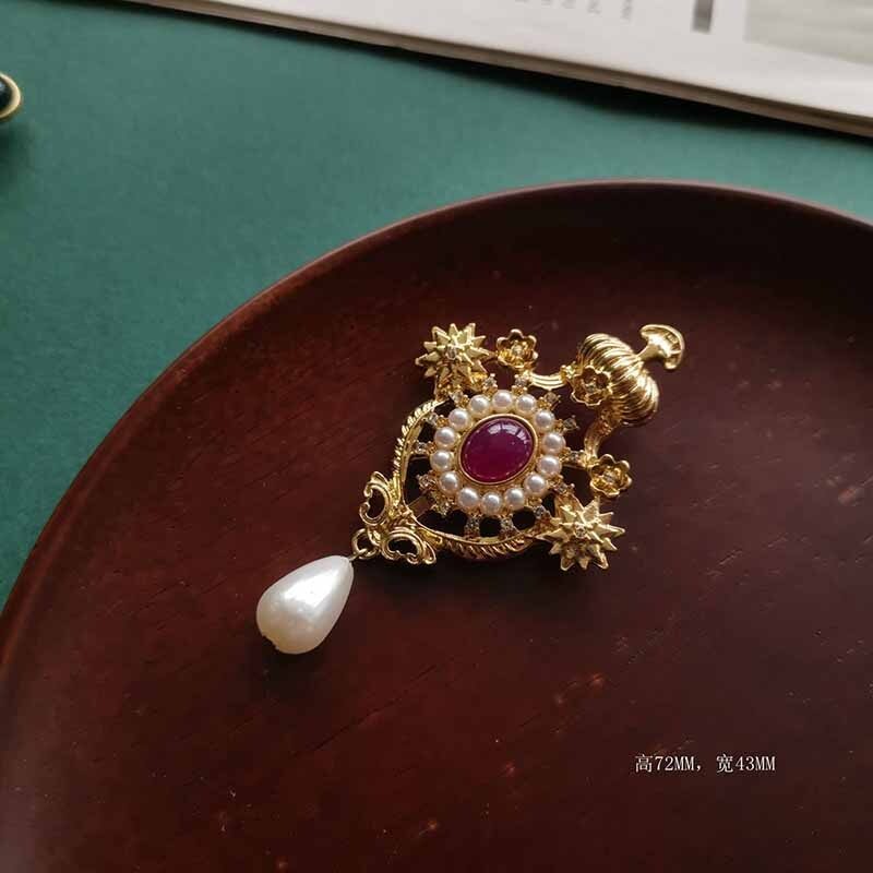 Retro Pearl Exquisite Crystal Brooch Pin Badge Bag Brooches Woman Accessories