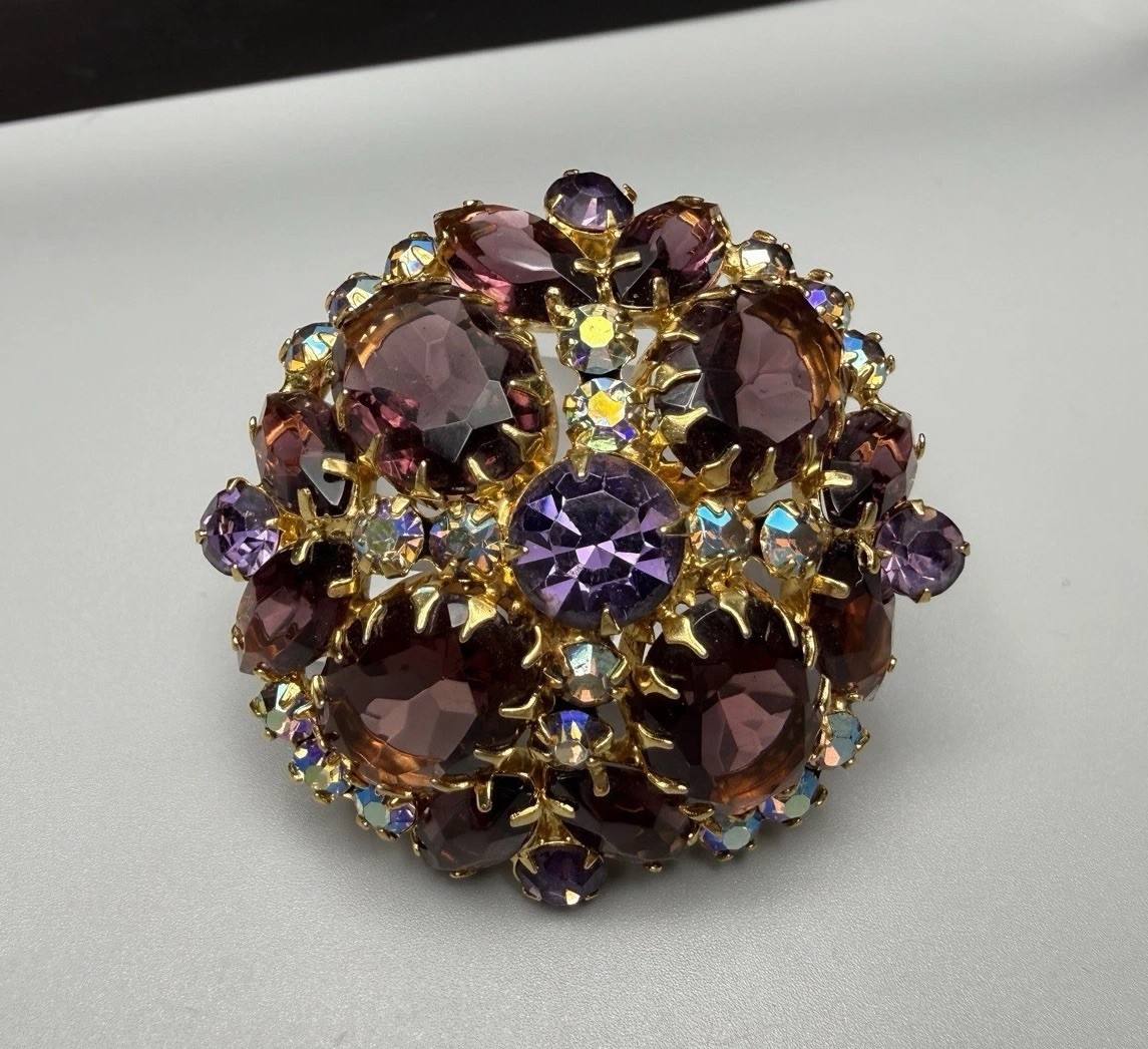 Juliana D&E Book Piece Brooch Pin Shades Of Purple AB Rhinestone 2″ Ref #550 VTG