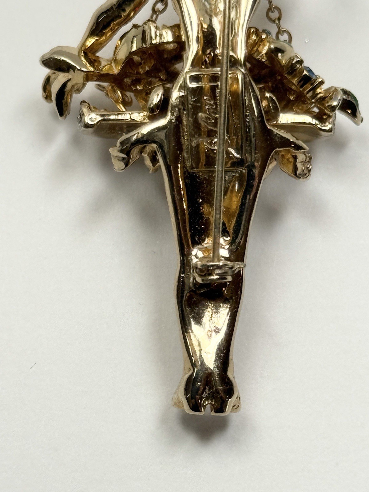 Vintage Coro Pegasus Flower Girl Seller Brooch W/ Rhinestones