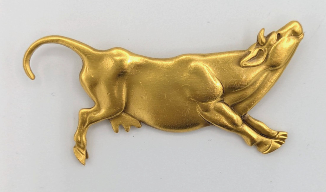 Vintage Guggenheim Museum Brooch Gold Tone Bull Leaping Cow Modernist Pin Rare