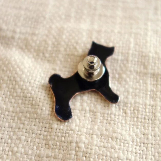 Shiba inu – Japanese cloisonné enamel Pin Badge Brooch Made-to-order NEW