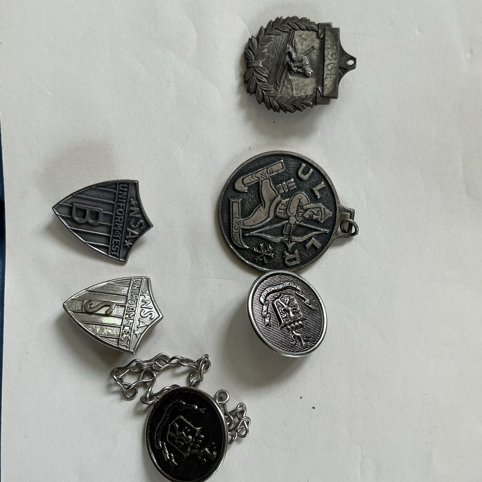Vintage Style Mixed Lot Metal Pins, Medals & Charms Silver Color 6pc