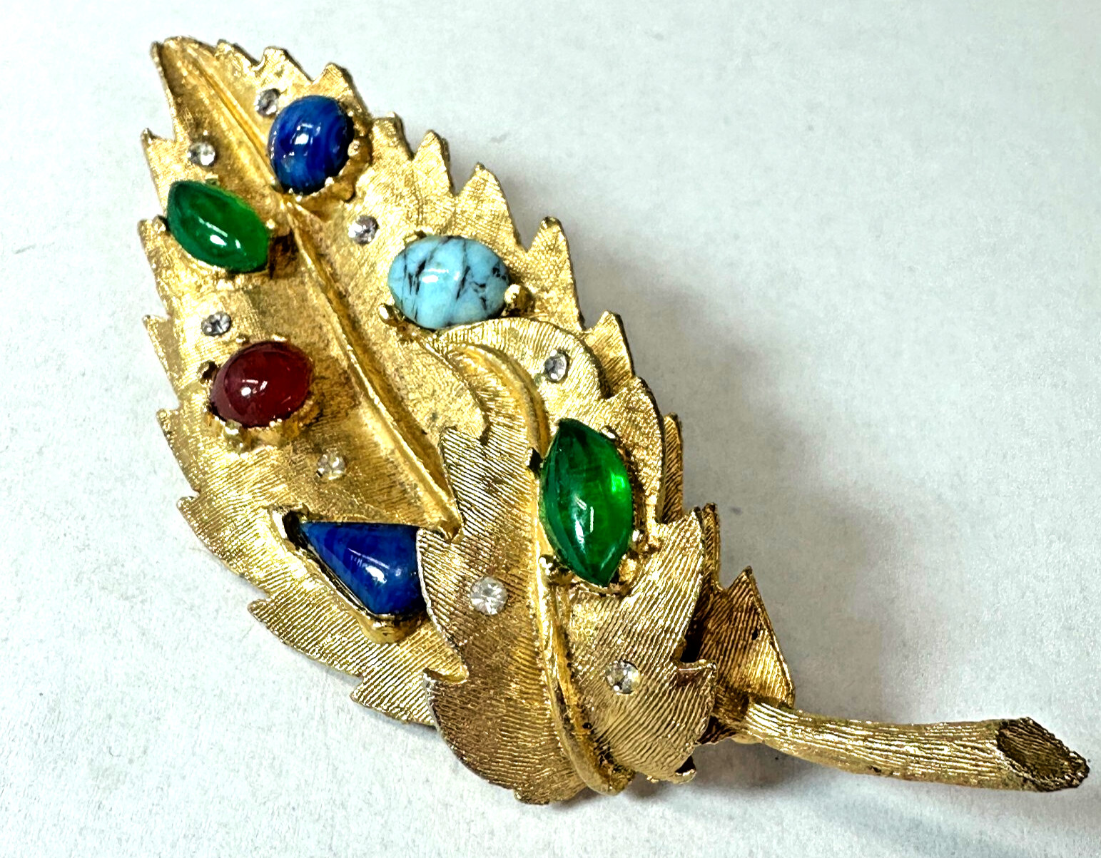 Vintage Brooch Leaf Cabochon Stones Colorful Ornate Goldtone Unsigned