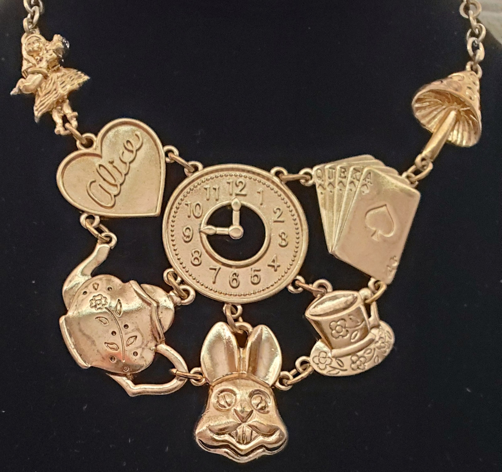 Vintage Alice In Wonderland Gold Tone Bib Necklace T Cup T Pot Rabbit Mushroom
