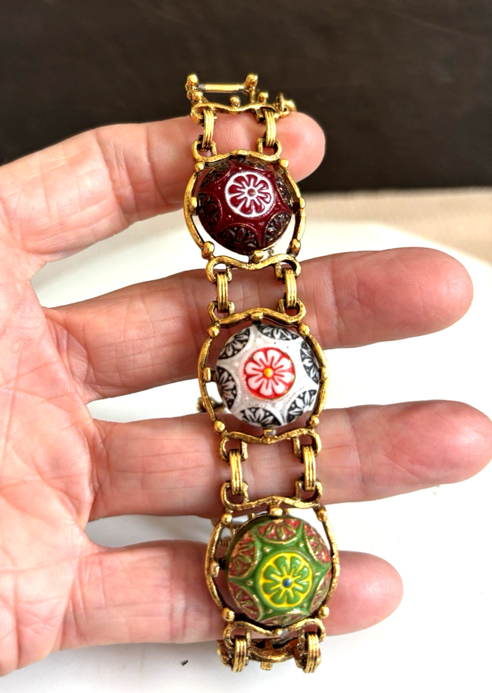 Juliana D&E for Celebrity Moroccan Matrix Carved Glass Cabochon Bracelet Book Pc