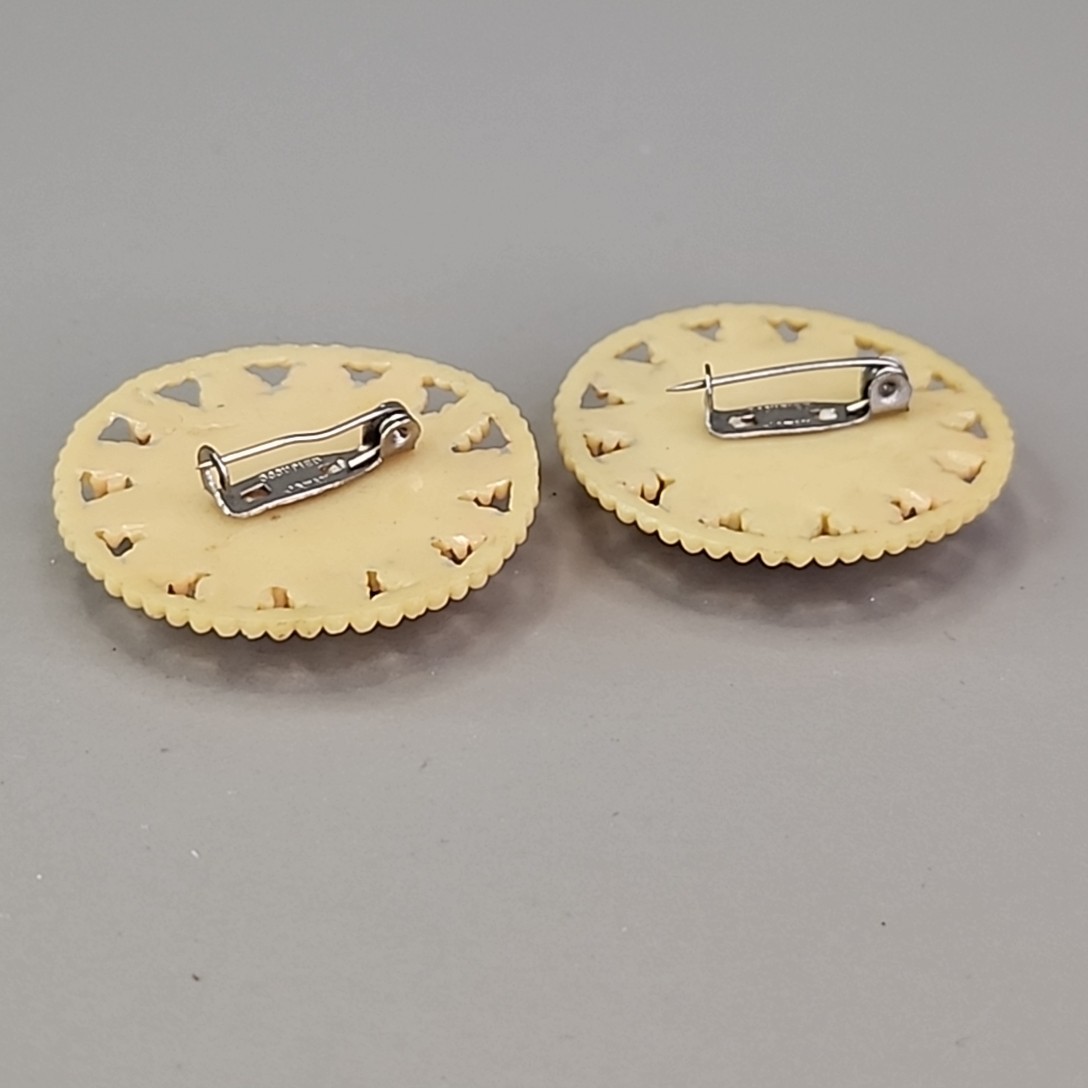 Vintage Celluloid Scatter Pins Brooch Round Flowers Occupied Japan 1 3/8″