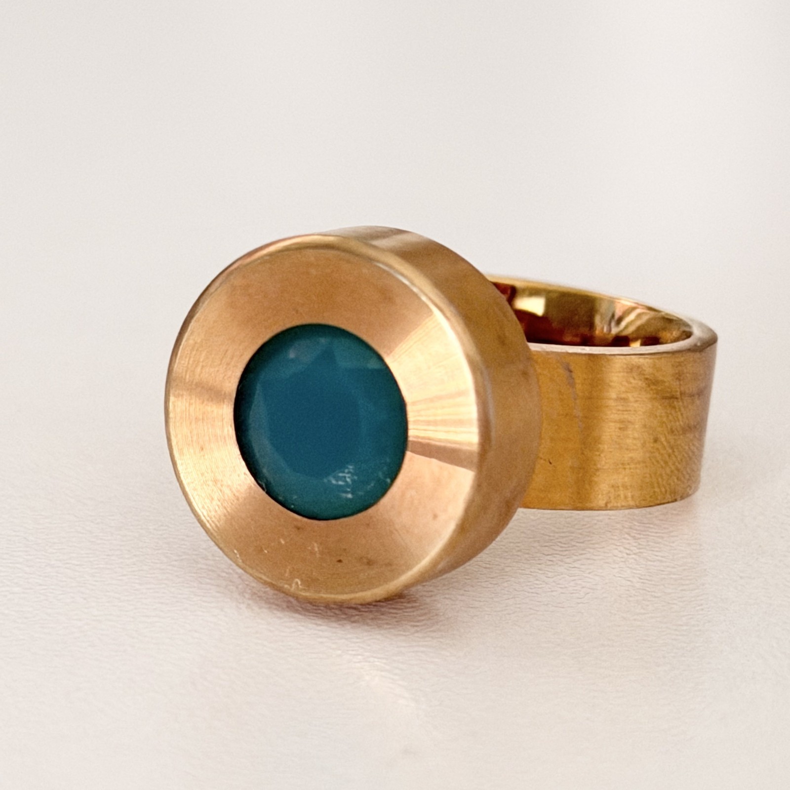 Ladies Blue Apatite Quartz Gold Plated Stainless Steel Chunky Band Ring Size 10