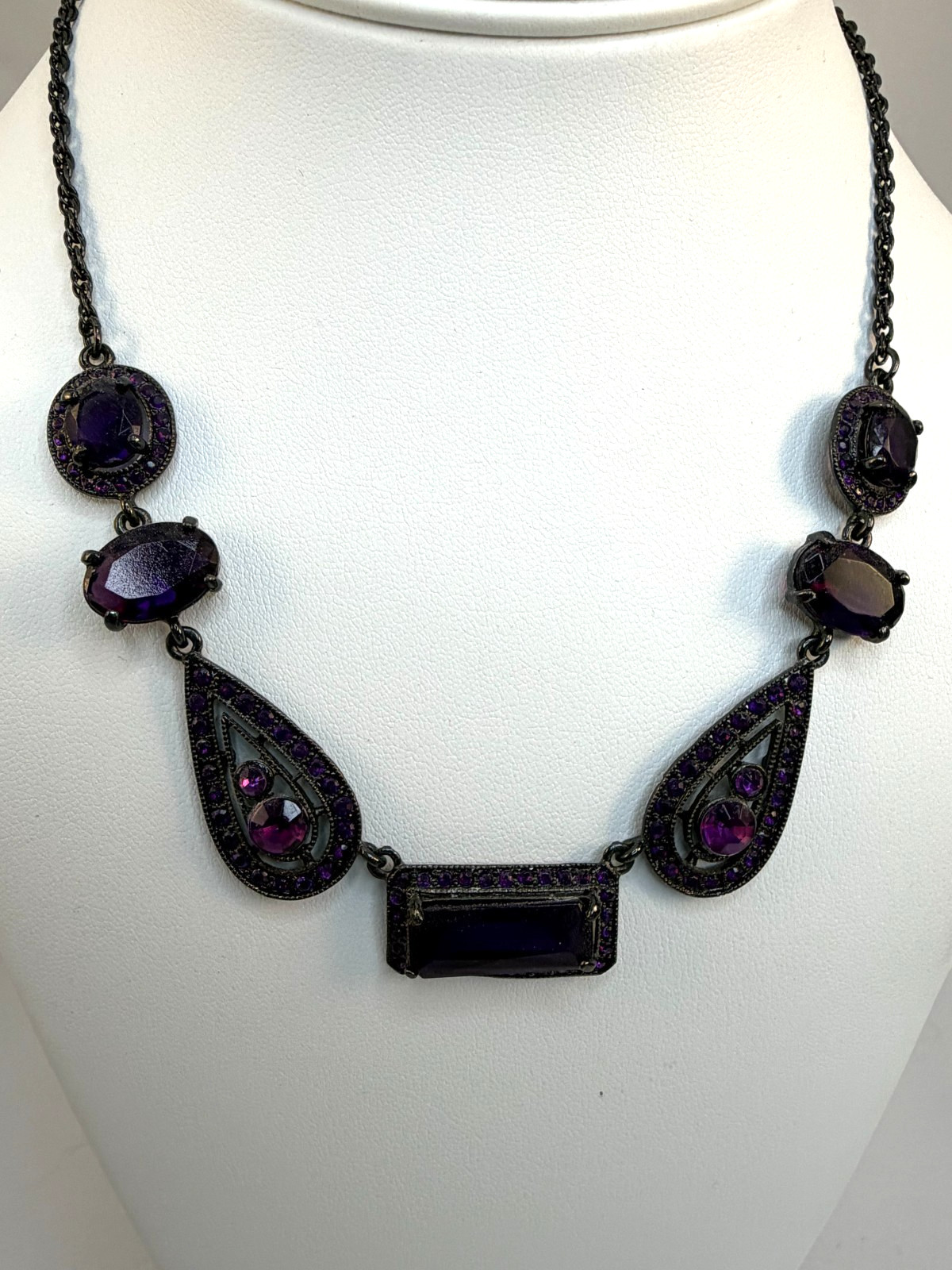 Vintage Purple Acrylic Victorian Style Necklace Gothic Retro Witchy Gunmetal