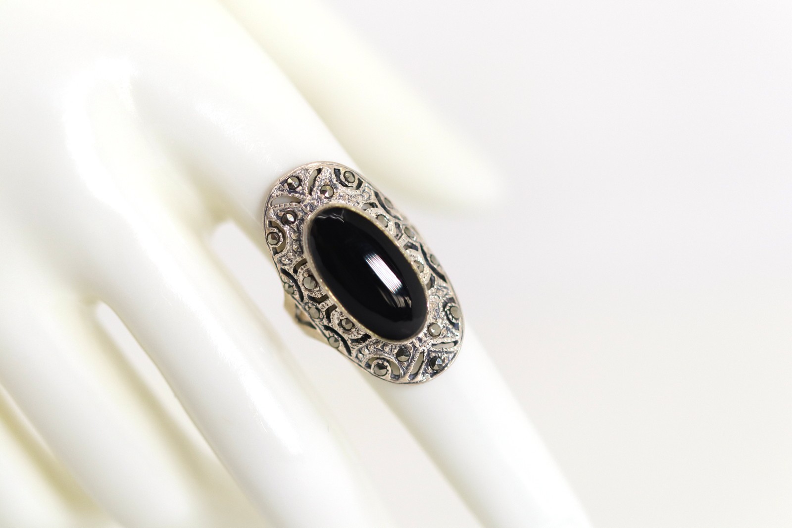 Sterling Silver Art Deco Ring 1915-1935 Oval Onyx & Marcasite, Size 53