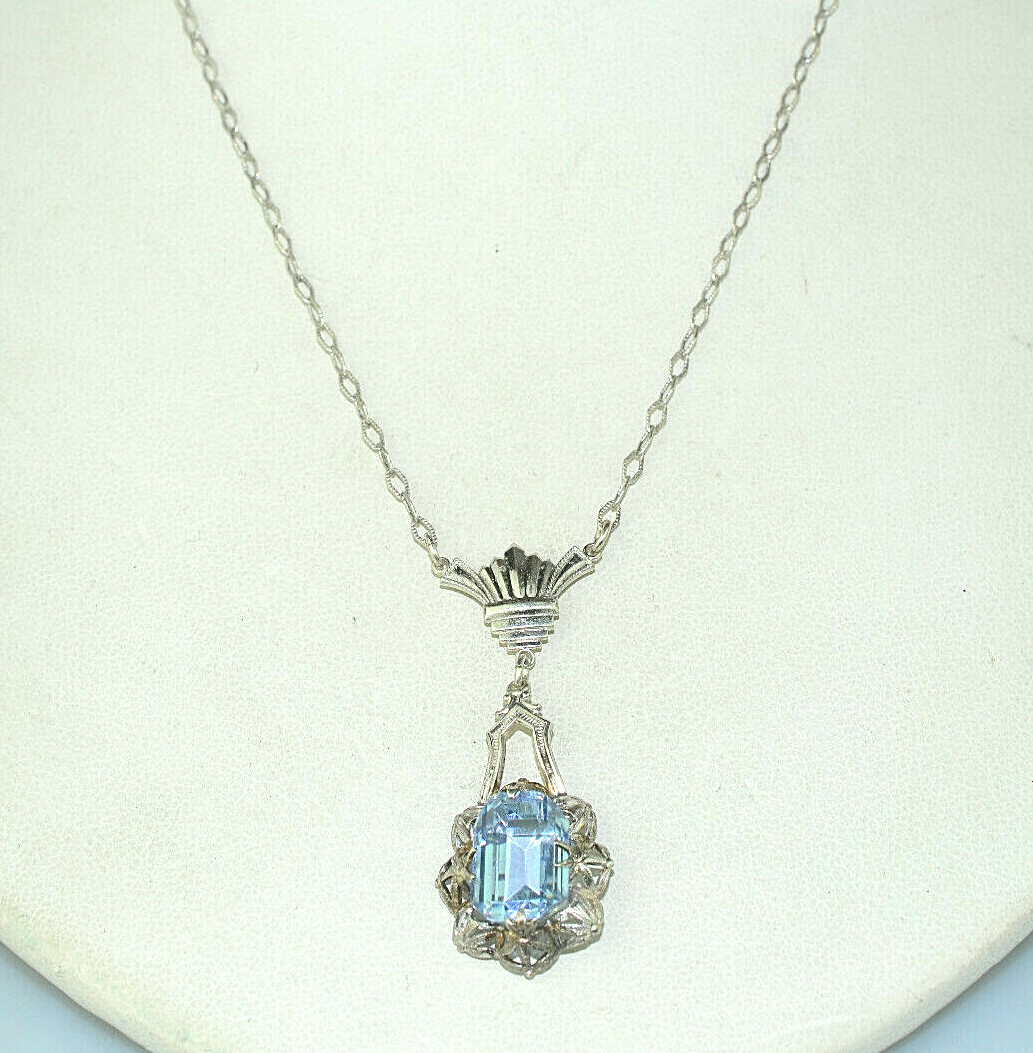 VINTAGE 15″ STERLING SILVER NECKLACE WITH LIGHT BLUE GLASS PENDANT & FANCY CHAIN