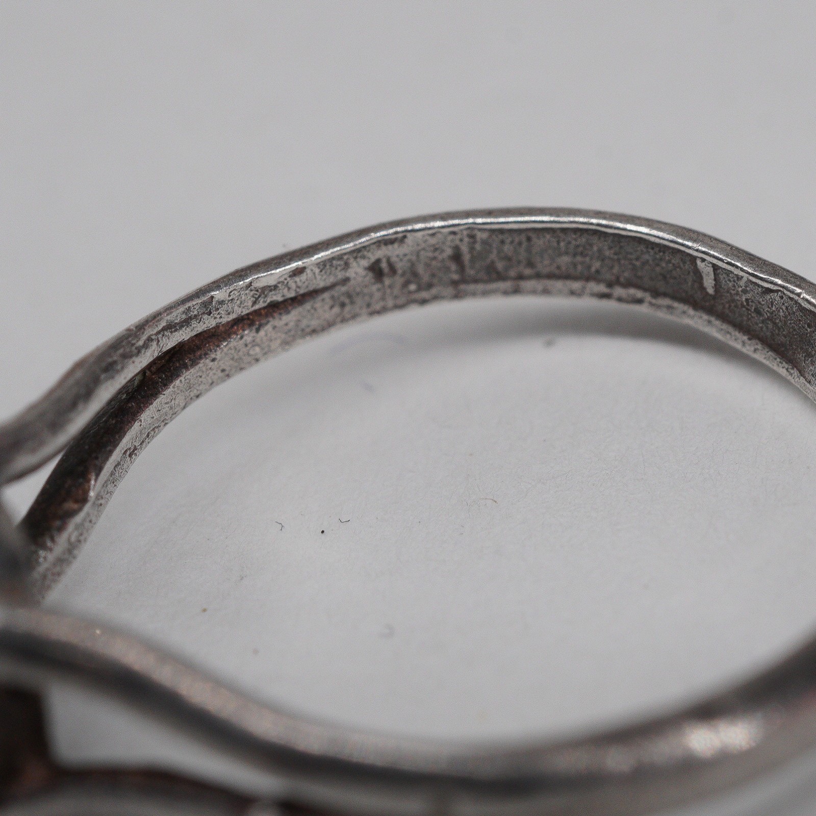 Sterling Silver Ring Blue Stone Primitive Handmade Bezel Set Split Shank Size 5