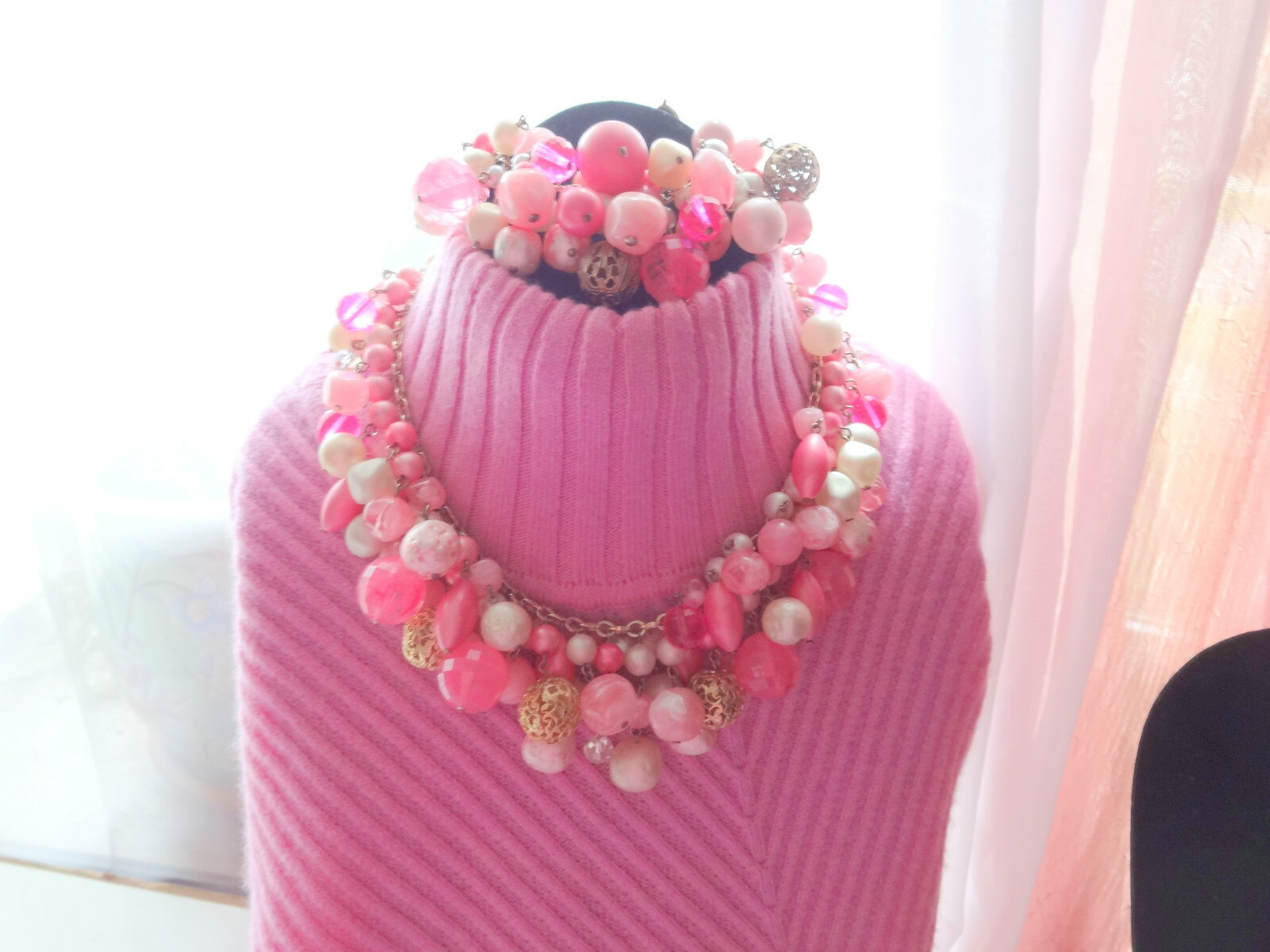 Vtg Retro Charms Beads Pink Pearls Bracelet Necklace Unusual Set
