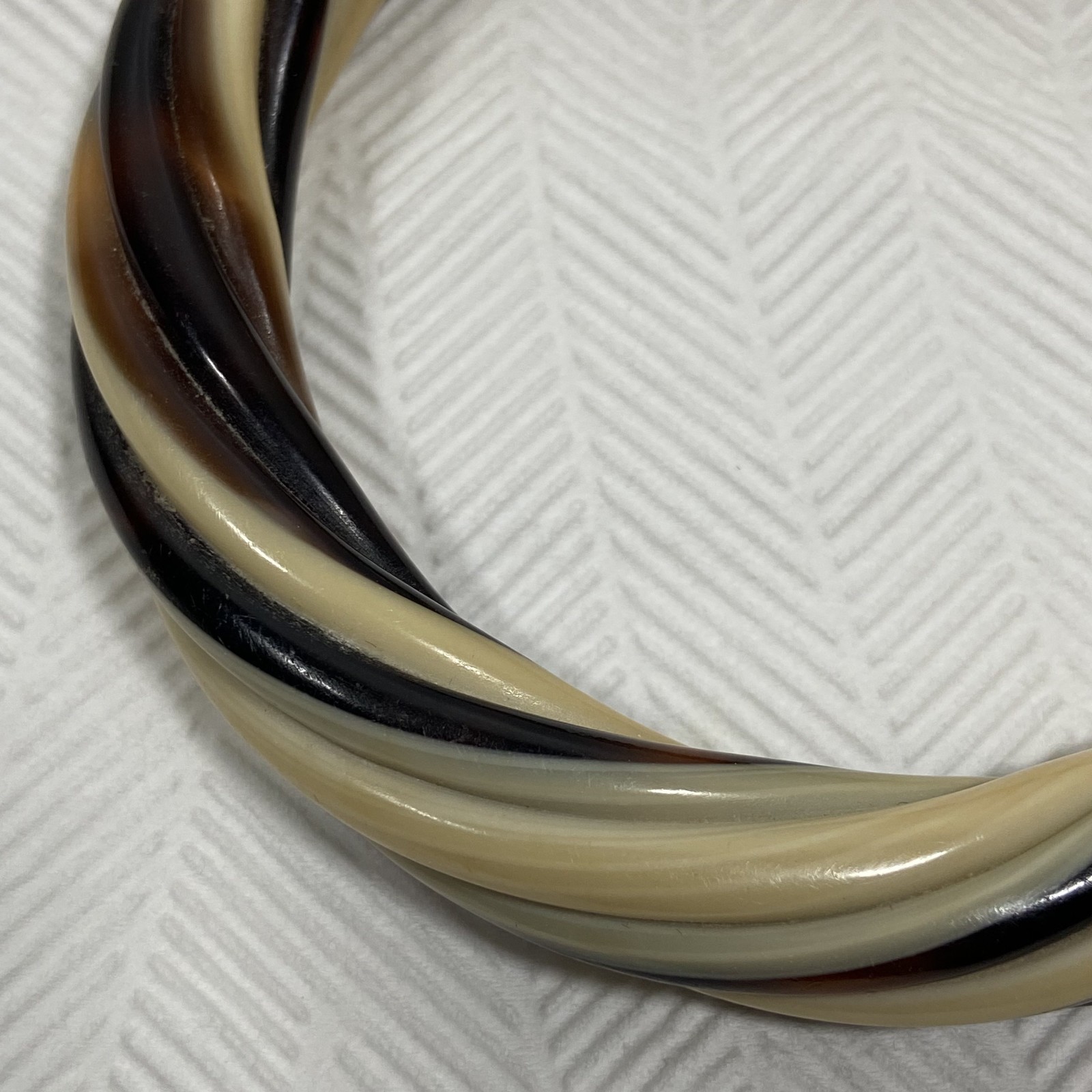 Lea Stein Paris Brown Cream Black Twisted Knot Plastic Acetate Cellulose Bangle