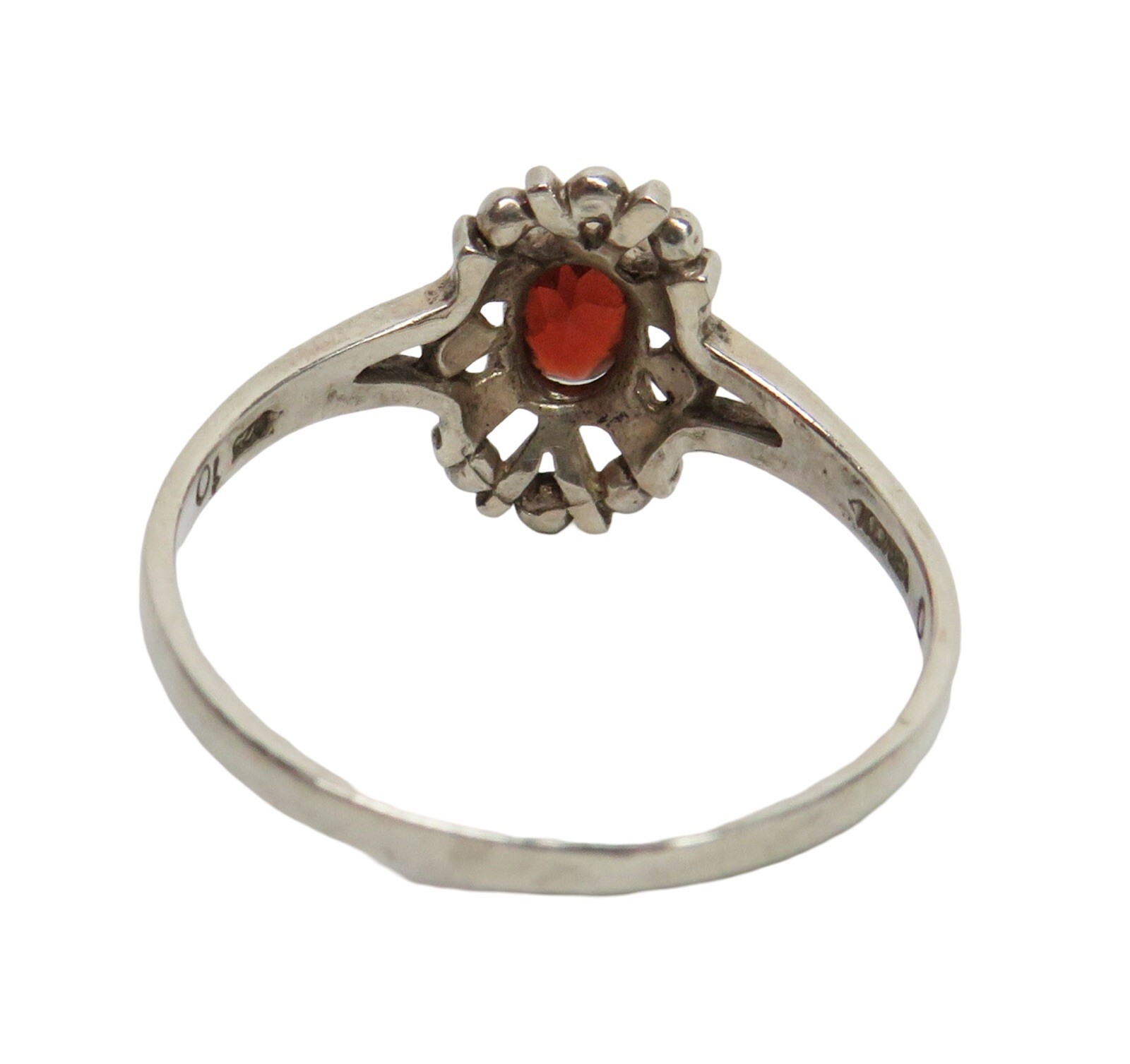 Sterling Silver Oval Garnet Ring Size 9 3/4