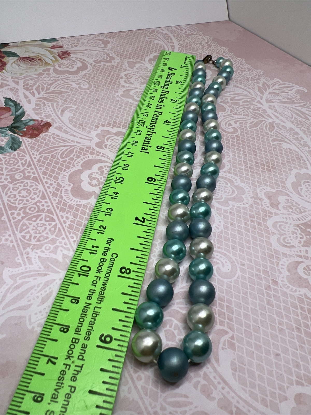 Vintage Blue White Faux Pearl Beaded 18” Necklace 5727