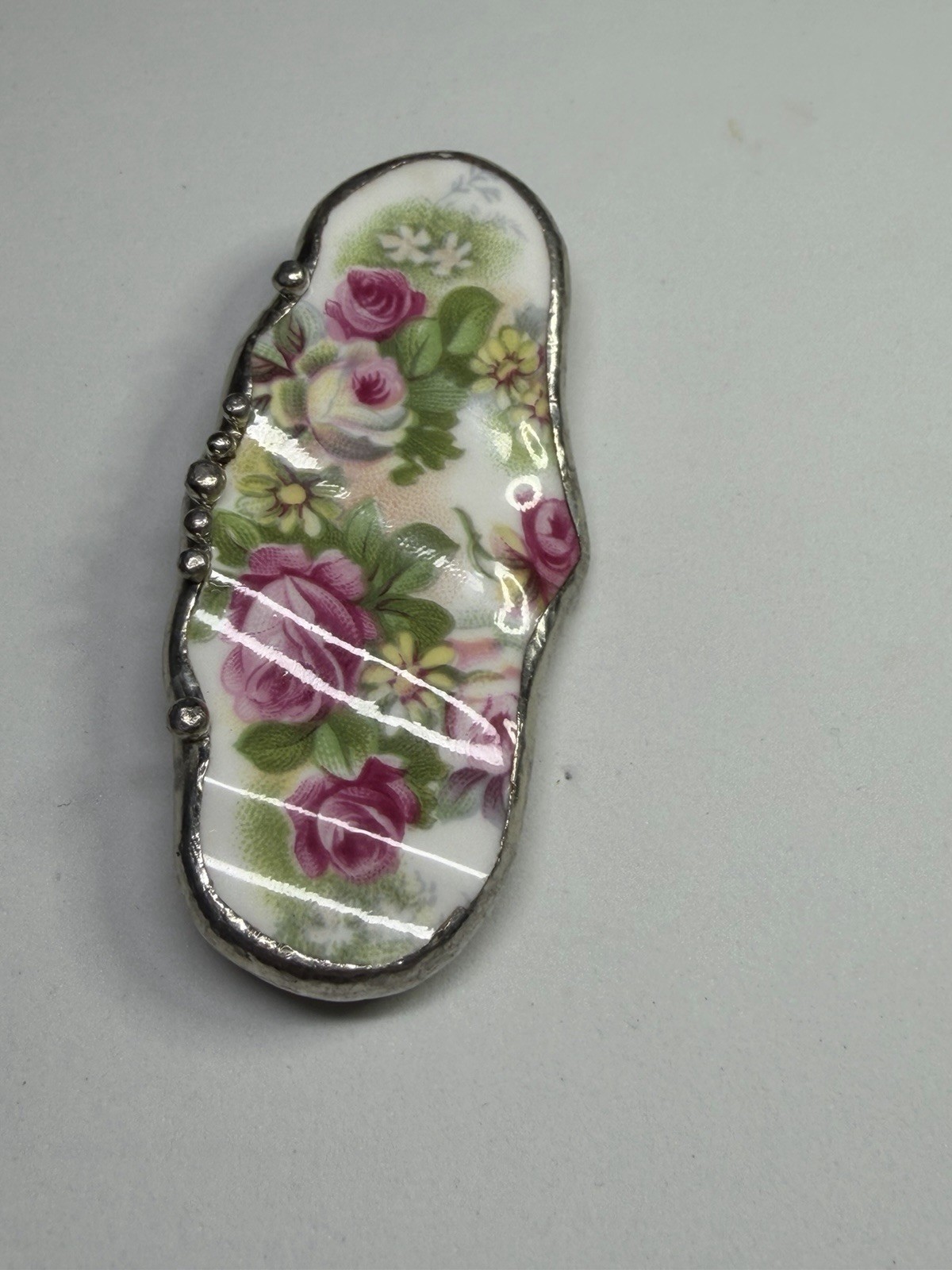 Vintage 1998Linda Carrigan Broken China Brooch Pendant Signed Artisan Floral Pin