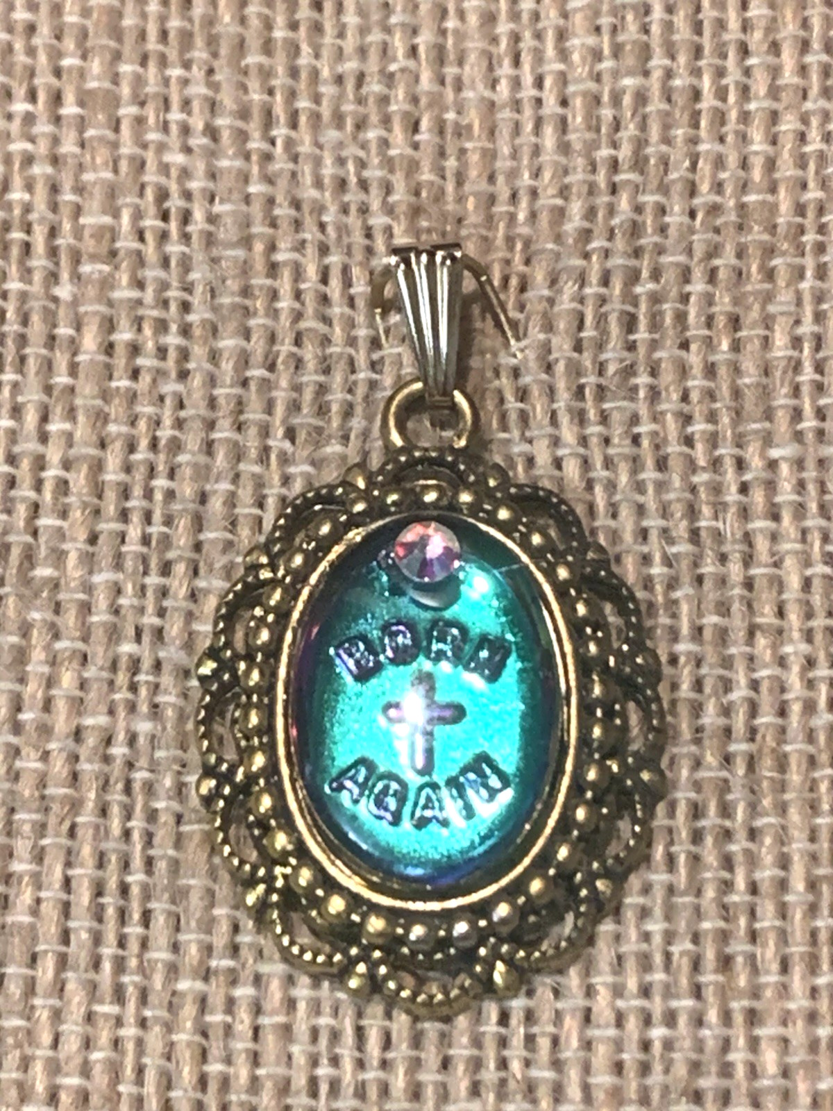 SALE *RARE “BORN AGAIN” VTG. W. GERMAN VOLCANO CRYSTAL INTAGLIO PENDANT.g