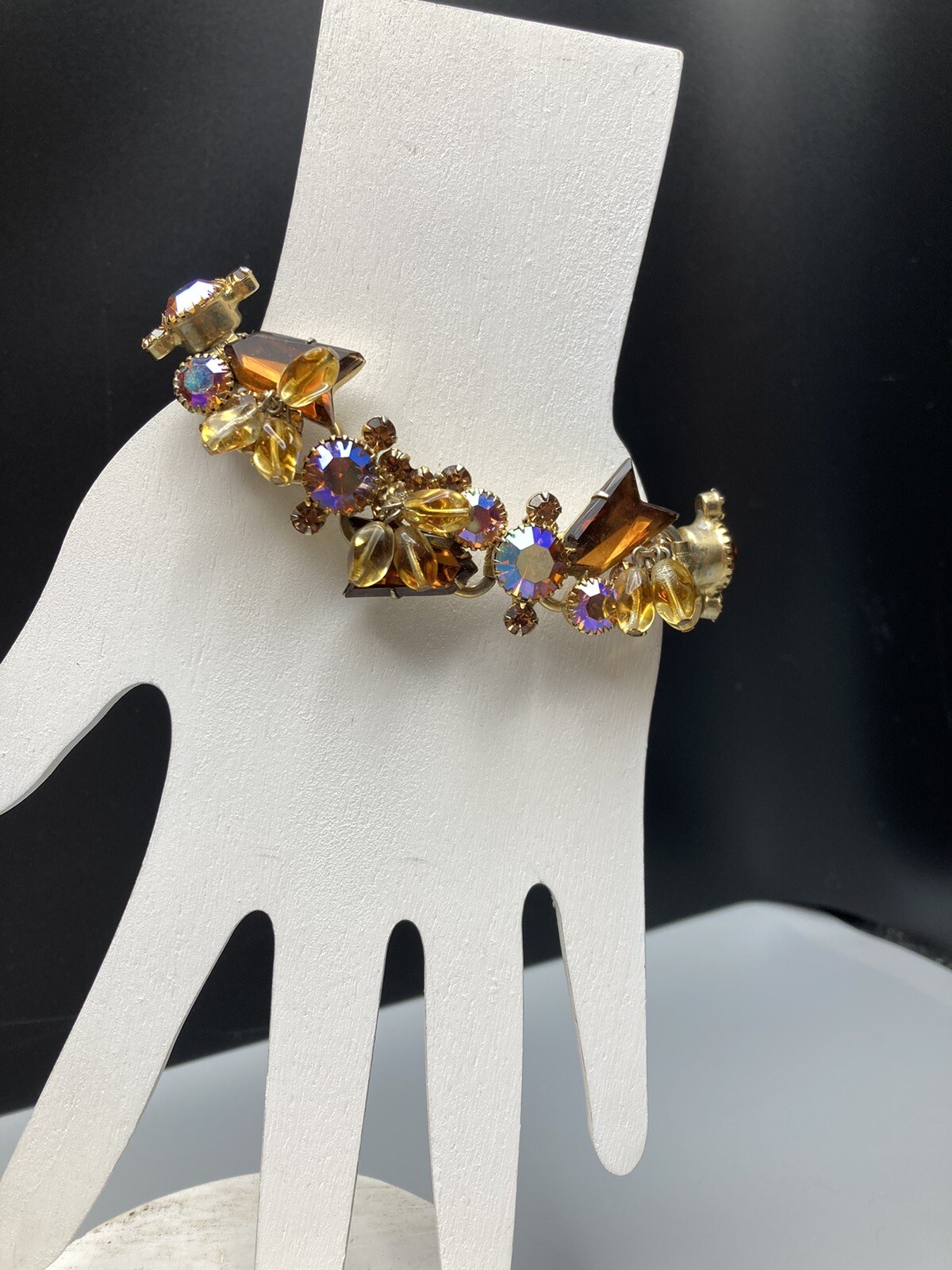 JULIANA D&E Book Piece Givre Cha Cha Dangle Arrow Rhinestone 5 Link Bracelet VTG