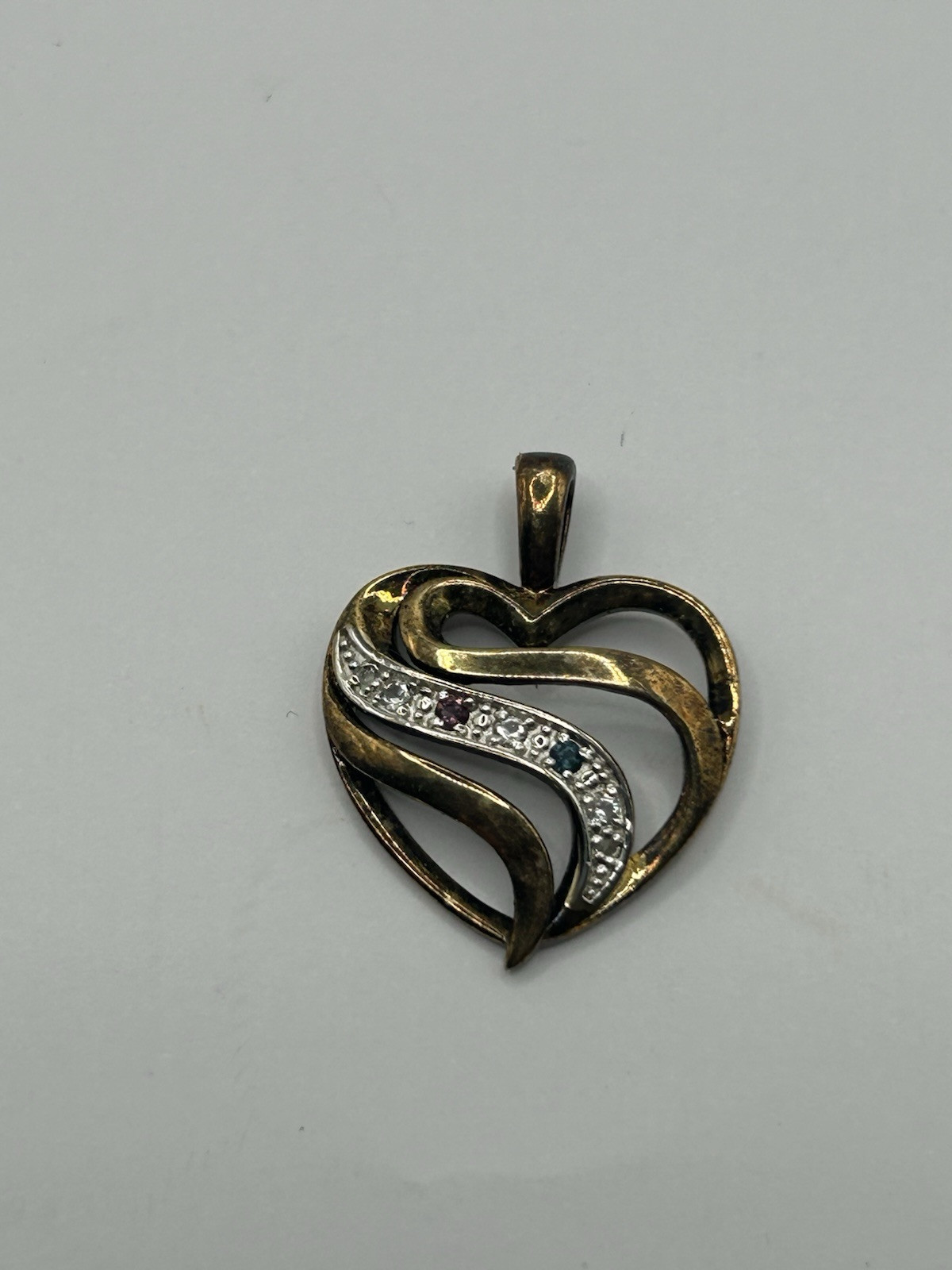 Vintage Sterling 925 silver heart shaped pendant with heart Cz Sapphires