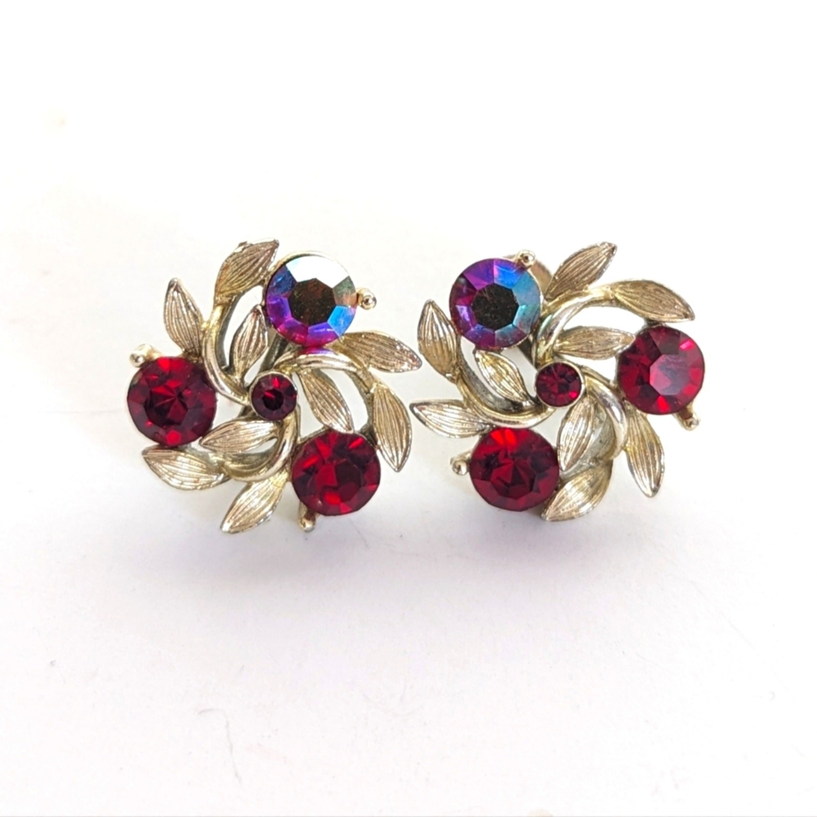 Vintage Lisner Silver Tone Swirled Leaf Cluster AB Crystal Rhinestone Earrings
