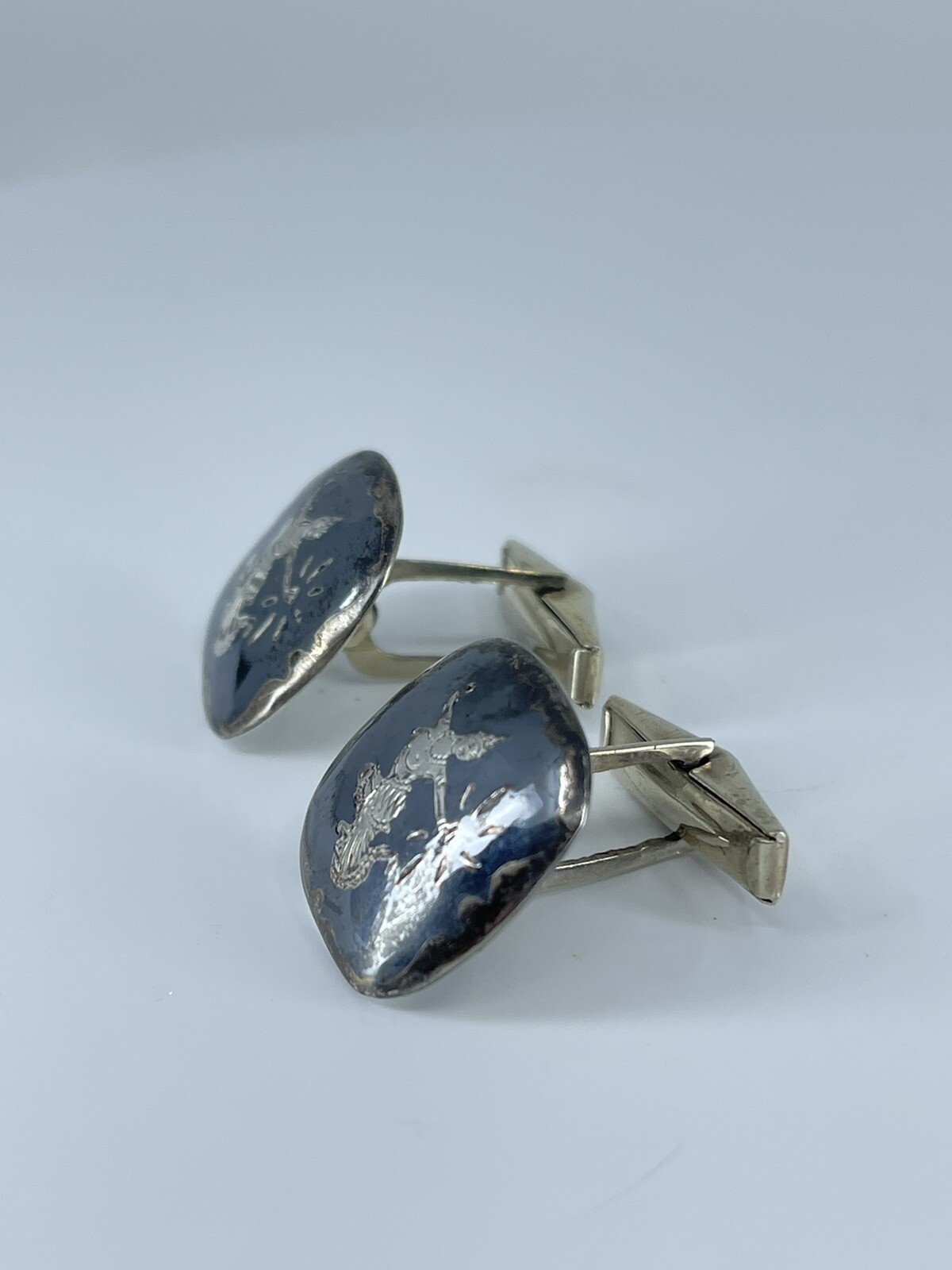 Siam Sterling Dancer cufflinks round swivel posts whale back 7/8″