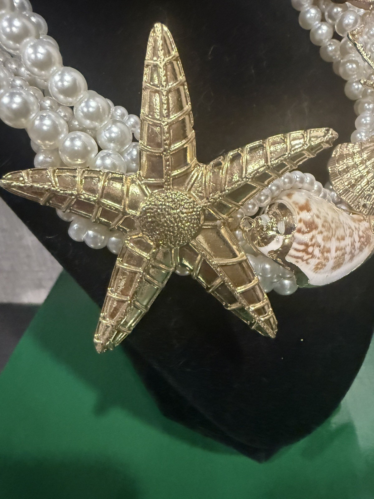 Gold Tone Metal Faux Pearl Real Sea Shells Gold Tone Starfish Bib Necklace