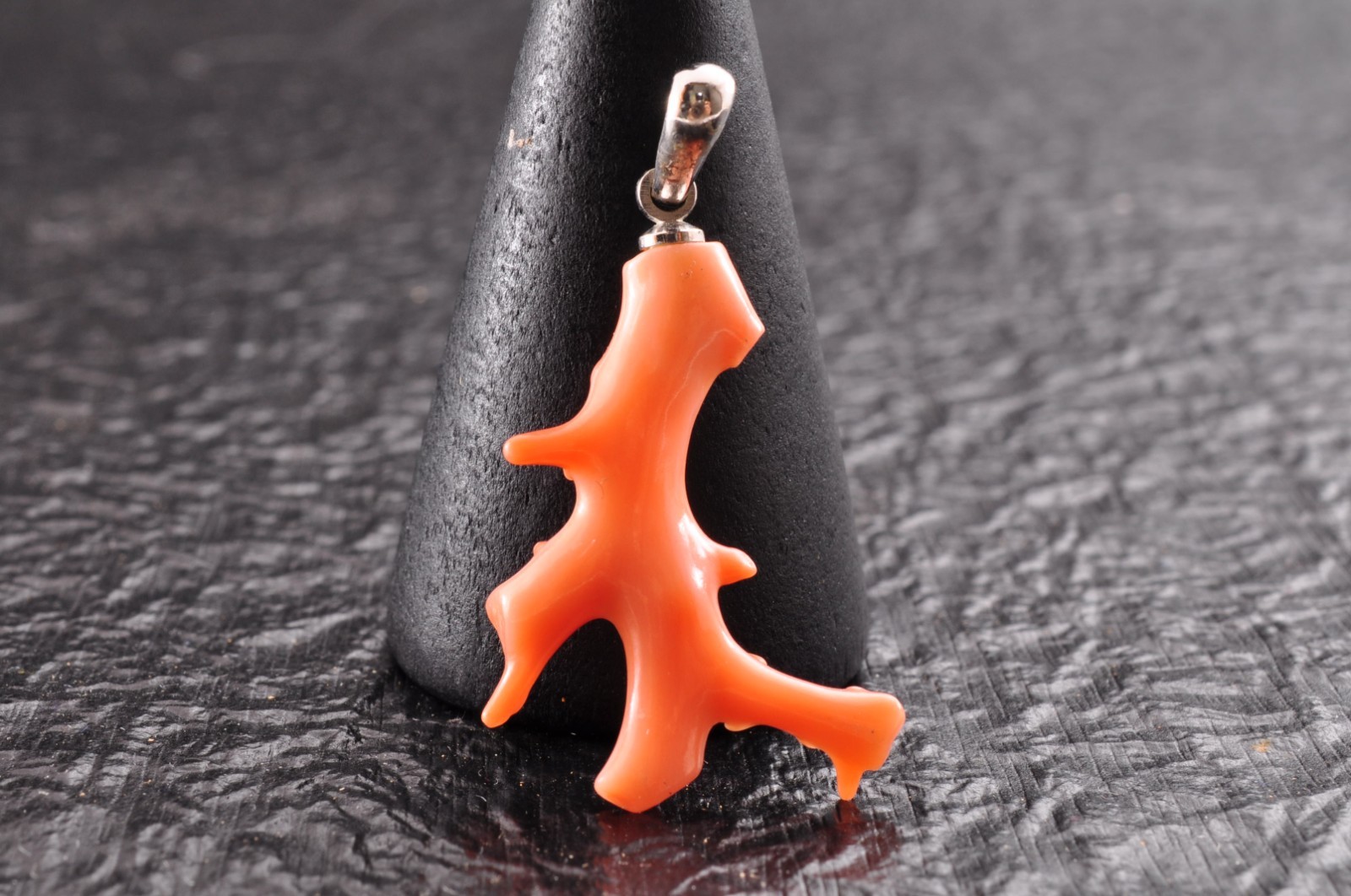 Japan vintage Coral Carved 4 items Pendant (38.0ct) Certificate Japanese motif.