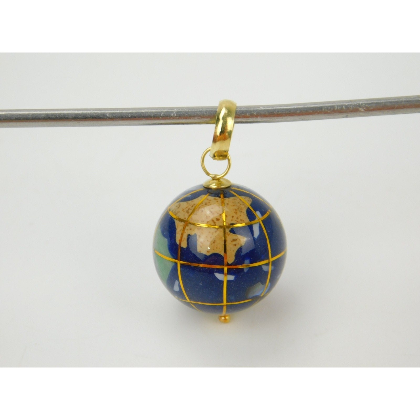 Michael Anthony 14K Gold Lapis & Stone Inlay World Globe Pendant Charm 1″ Long