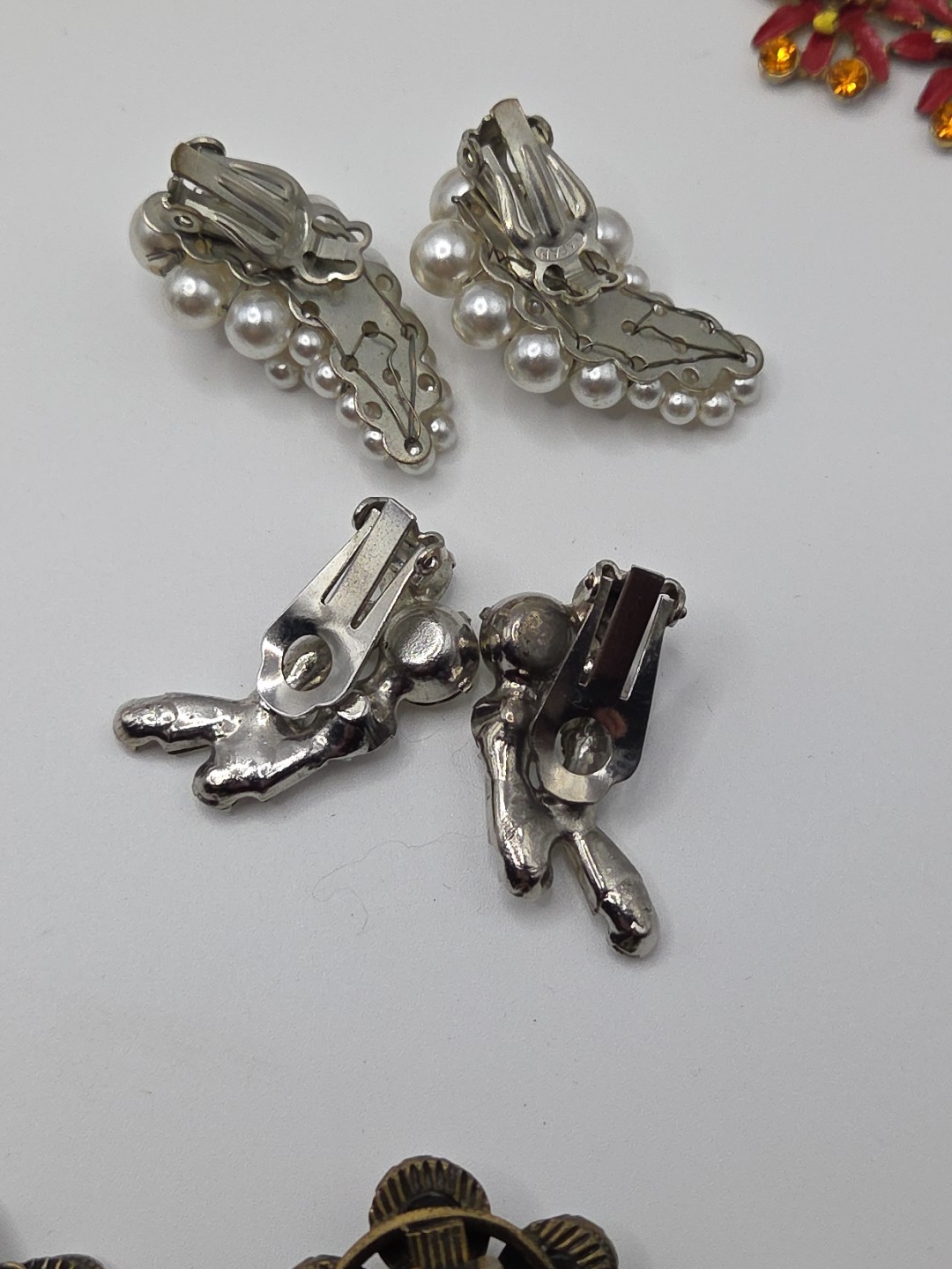 Vintage Lot Of 15 Pairs Of Clip On Earrings Kramer, Japan, Hong Kong, Germany