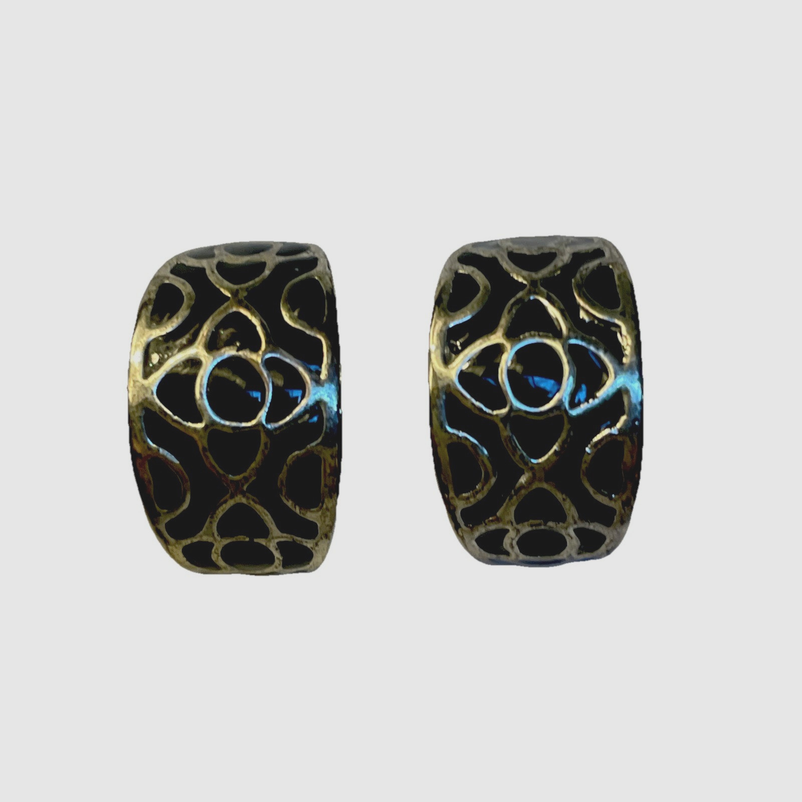 VTG Statement Clip On Earrings Silver Tone With Black Enamel Geometric Pattern