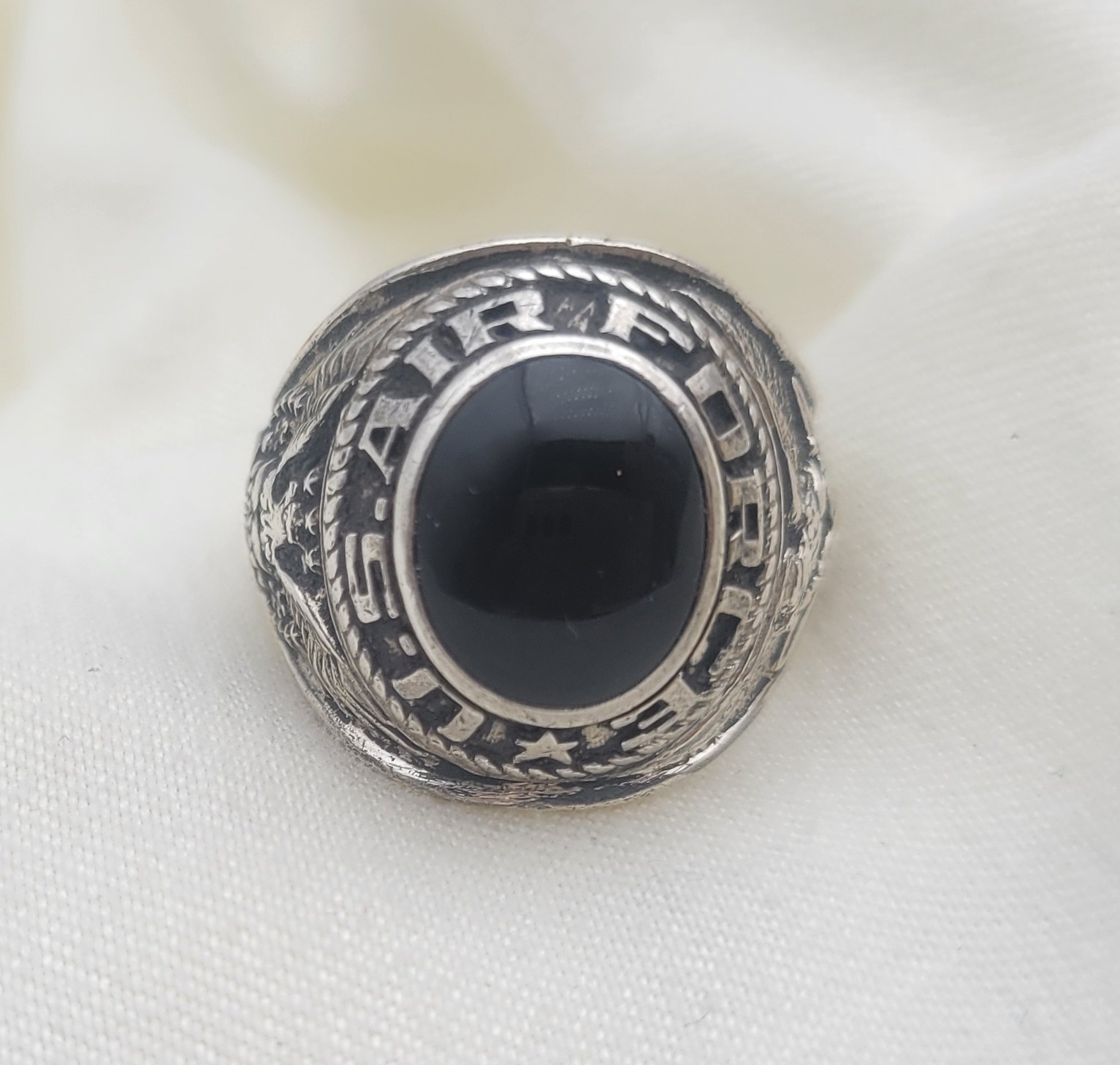 Vintage Crest Craft Sterling US Air Force Military Ring Size 8.75 Onyx Stone