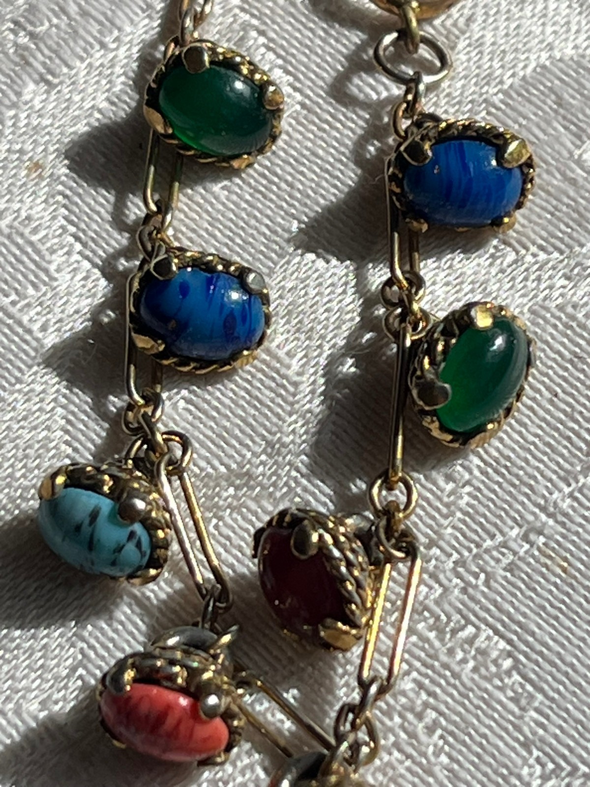 Vintage Egyptian Revival Gemstone Charm Bracelet Gold Tone 6.5”