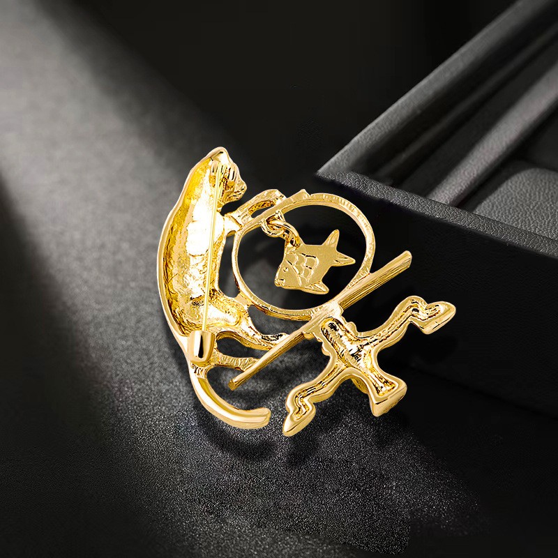 2Pcs Antique Jewelry Cat Vintage Fishing Brooch Personality Zinc Alloy USA