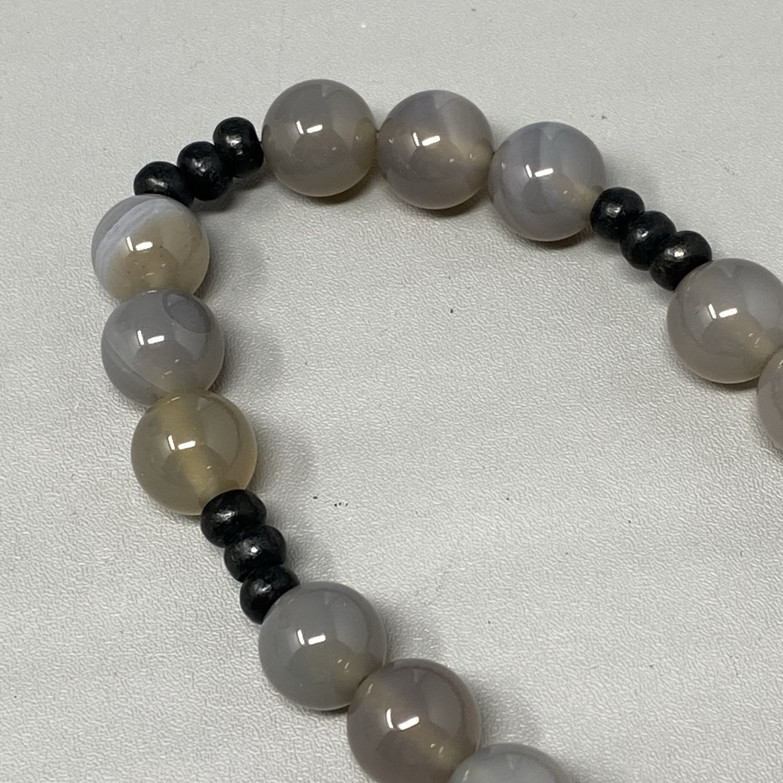 Chicos Stone Bracelet Gray Opaque Station Stretch Elastic Chakra Energy Boho 7″