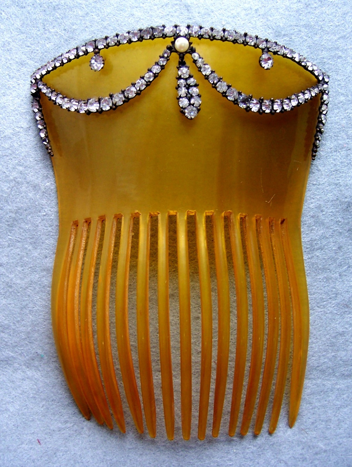 Victorian hair comb Spanish style rhinestone trim