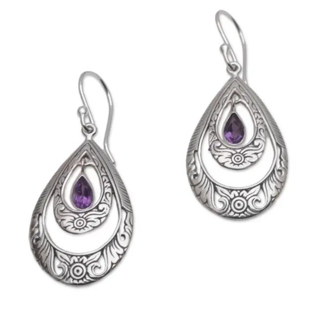 Elegant & Exquisite Vintage Inspired Intricate Detailed Droplet Earrings