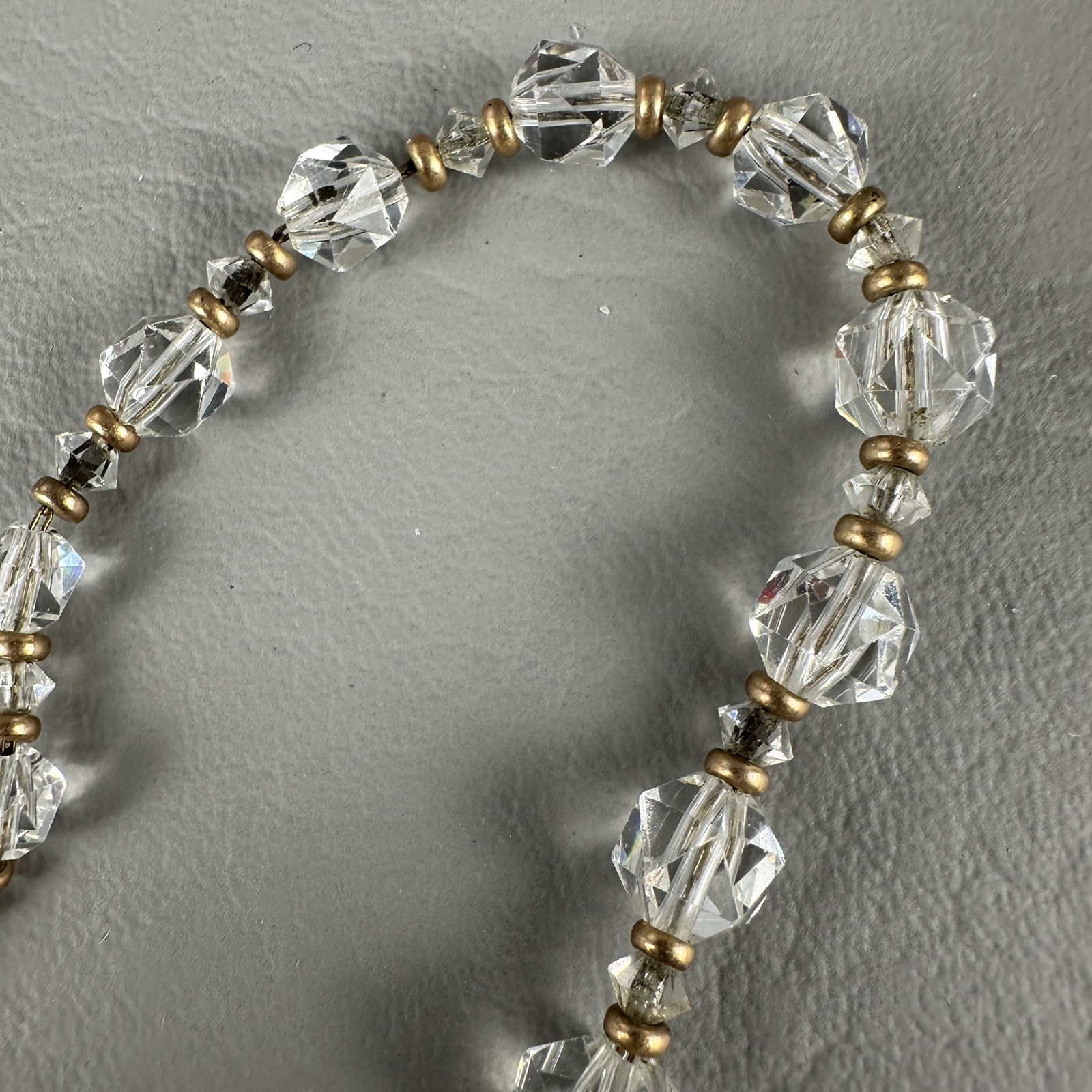 Vintage Necklace Clear Faceted Crystal Beads Gold Tone Graduated 15″