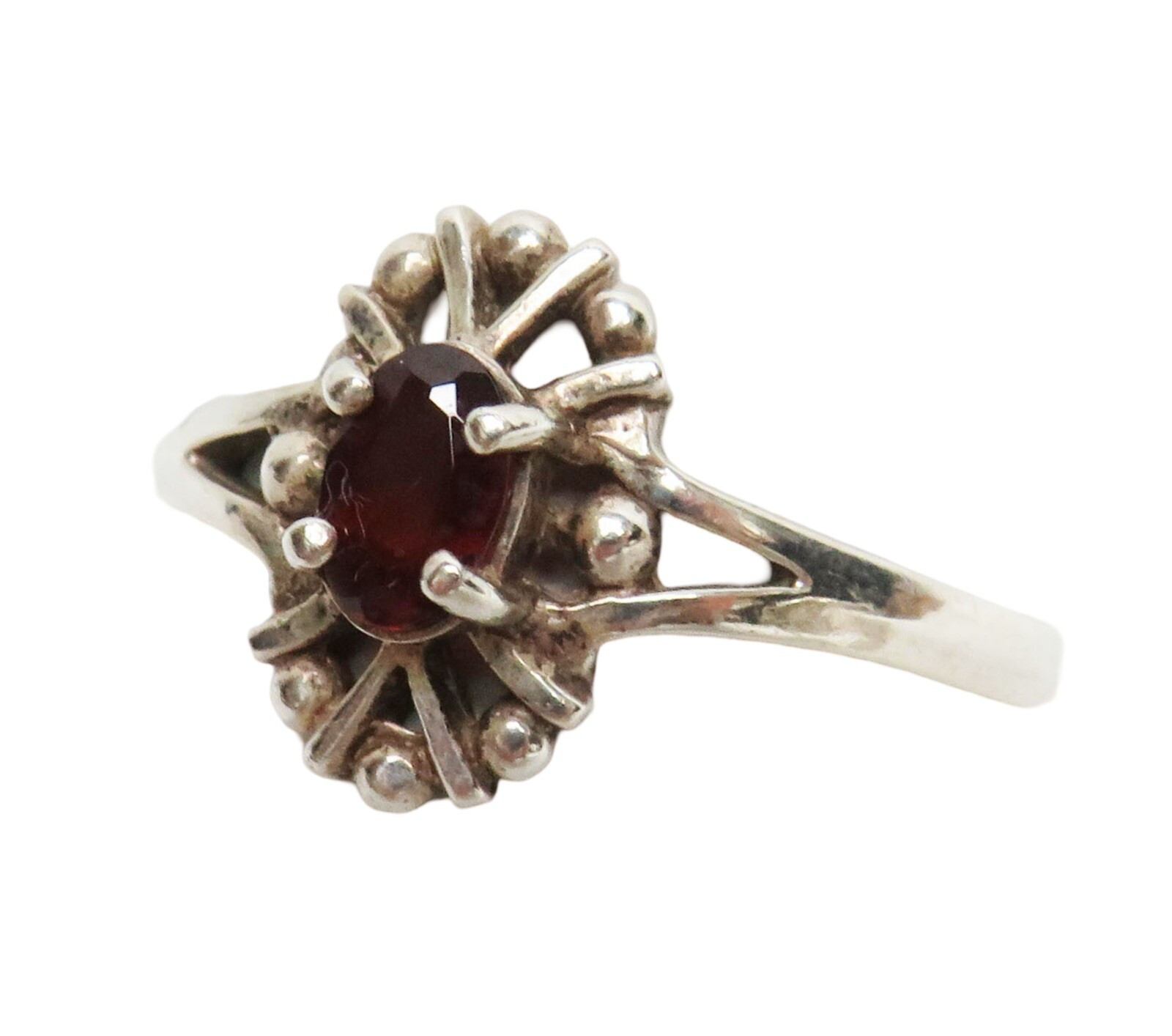 Sterling Silver Oval Garnet Ring Size 9 3/4