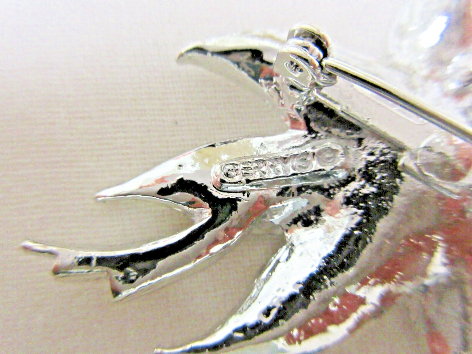 Vintage Gerry’s Textured Silver Tone Leaf Brooch No metal wear