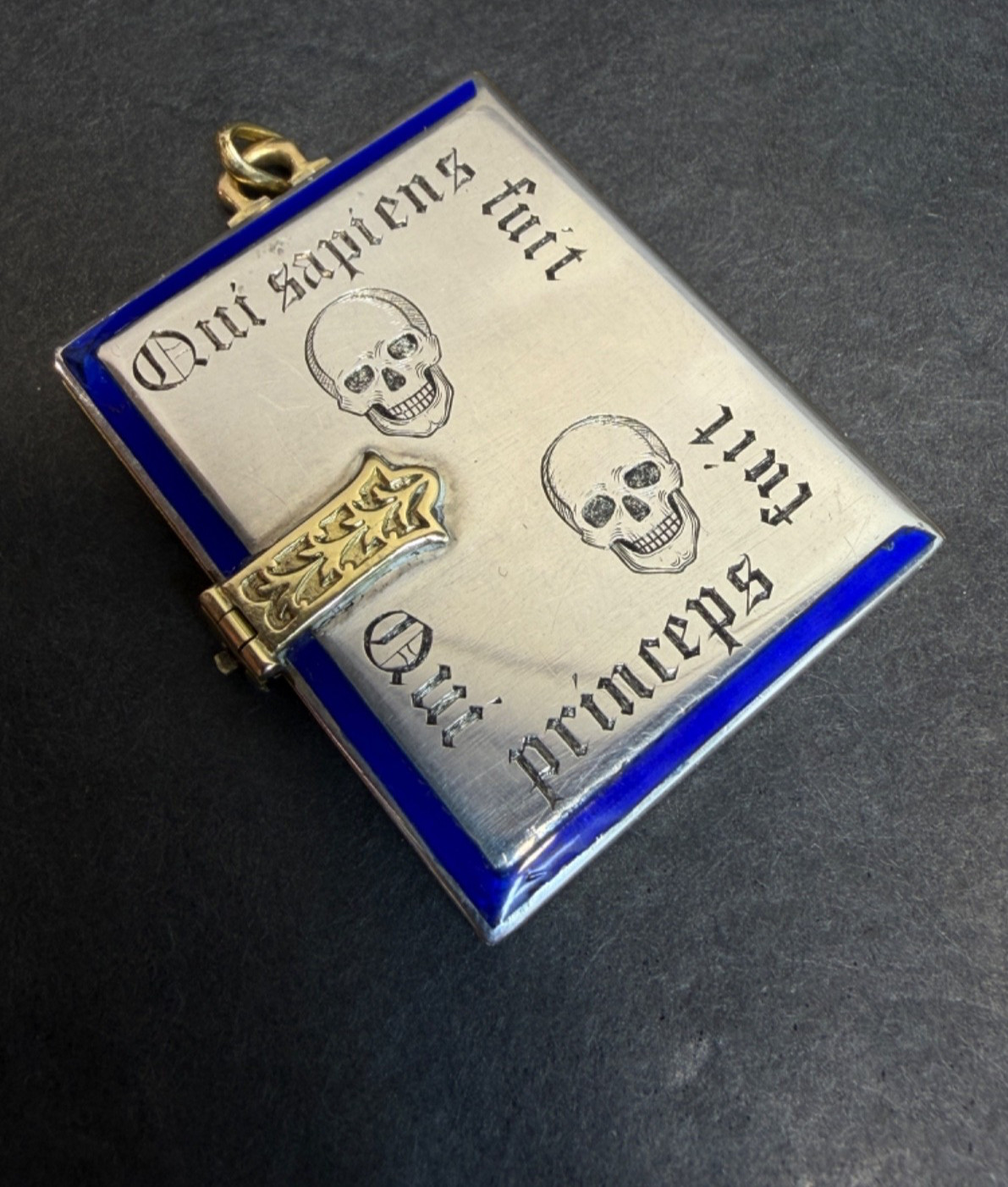 Memento Mori 4 Skull Death 1925 Italy Solid Silver 14K Gold Photo Locket Pendant