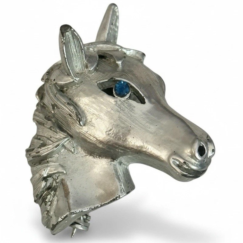 Vintage Horse Head Brooch Silver Tone Blue Rhinestone Eye Equestrian Lapel Pin