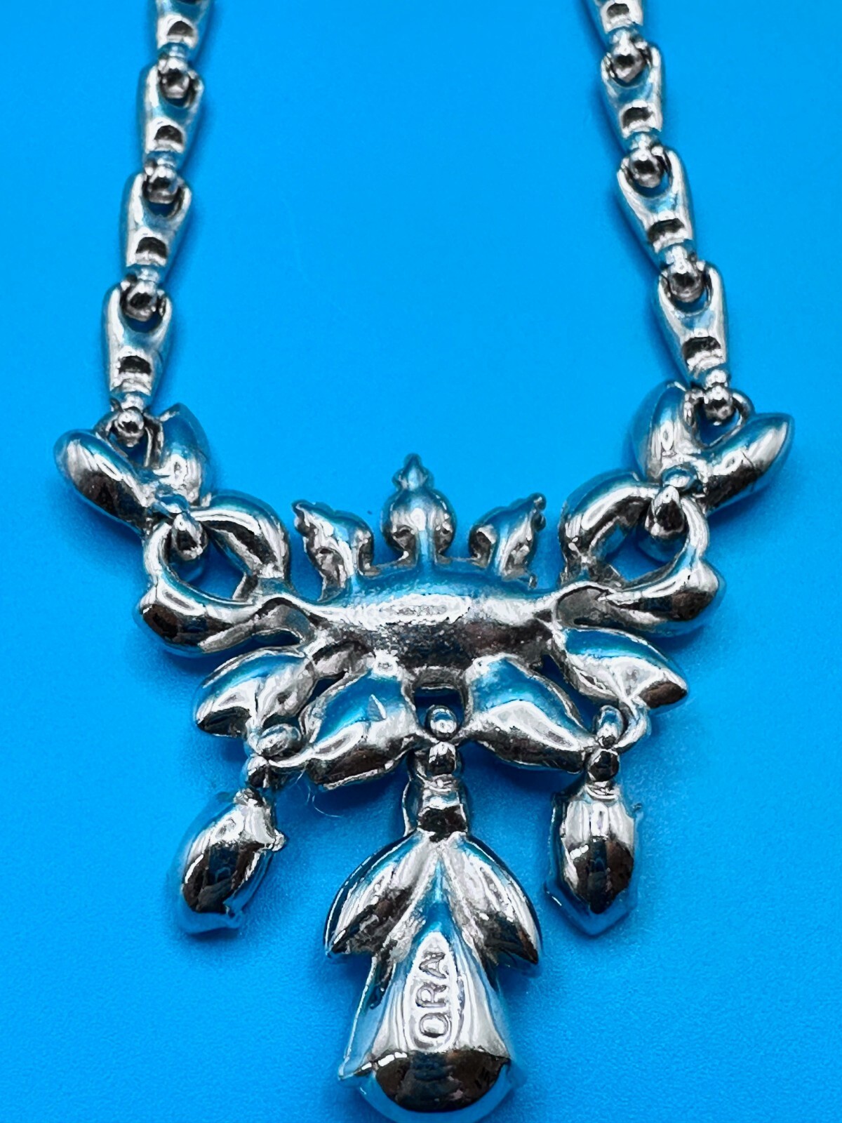 ORA Necklace Vintage 1940’s Blue Rhinestones Silver Tone Collar Length Signed