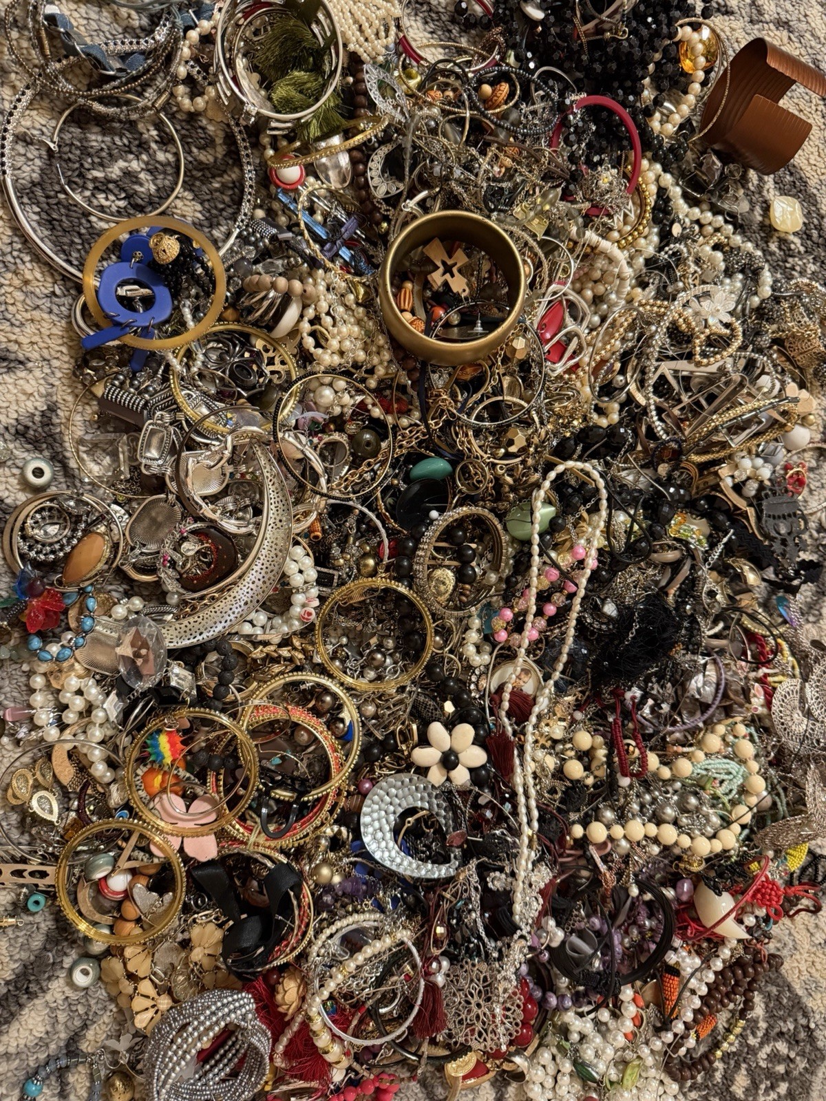 Estate Wholesale Junk Drawer Jewelry Lot 8 Plus Lbs Wearable Or Craft Untested