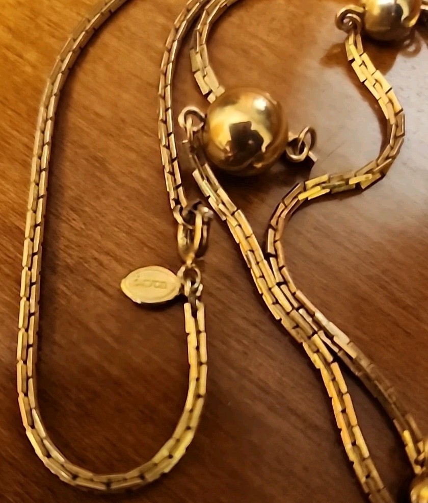 Vintage Avon Necklace Chain Gold Tone with Stationary Round Beads Signed 24″
