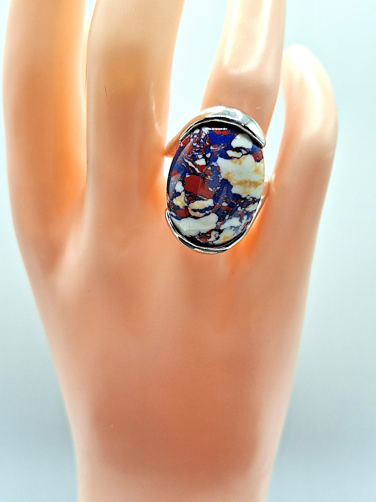 Vtg Boho Silver-tone Ring w Red White Blue Yellow Lucite Acrylic Stone Size 7.5